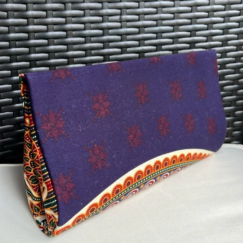 Ethnic African Print Cloth Colorful Paisley Clutch Bag - Picture 7 of 10
